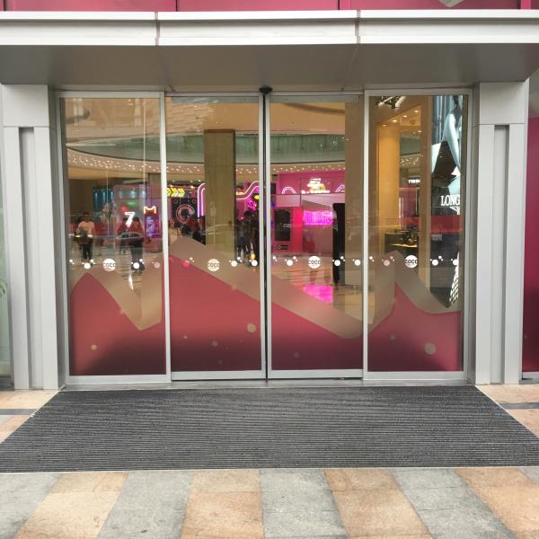 異型玻璃貼紙應用案例