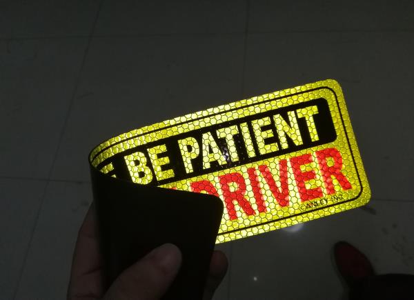 反光磁性車貼價格多少錢 廠家批發(fā)