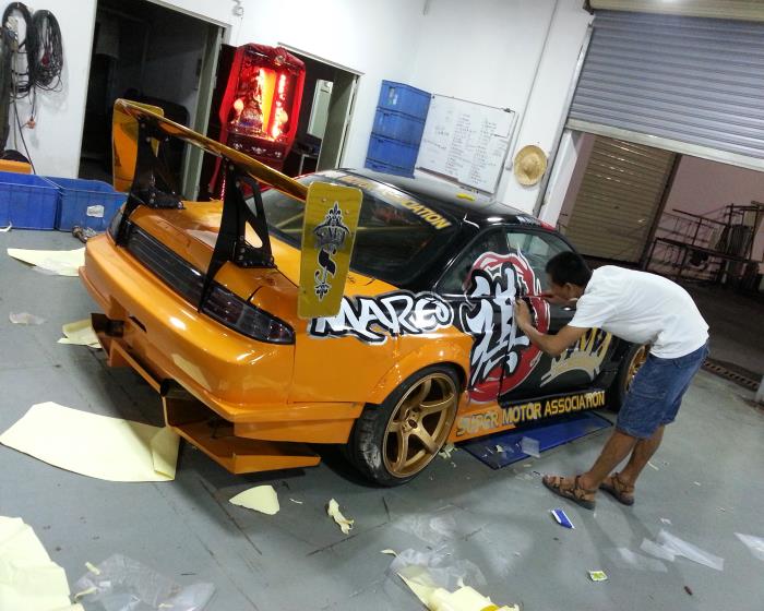 車(chē)身拉花定制