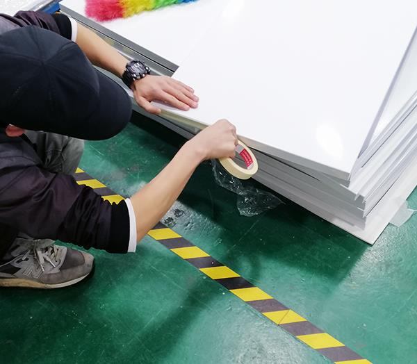 平板UV打印金屬板該怎么操作？