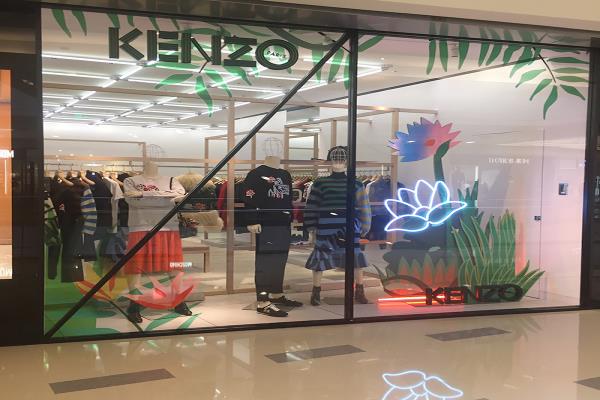 商場專賣店玻璃貼 UV噴繪廠家 UV超透貼 靜電膜 磨砂貼